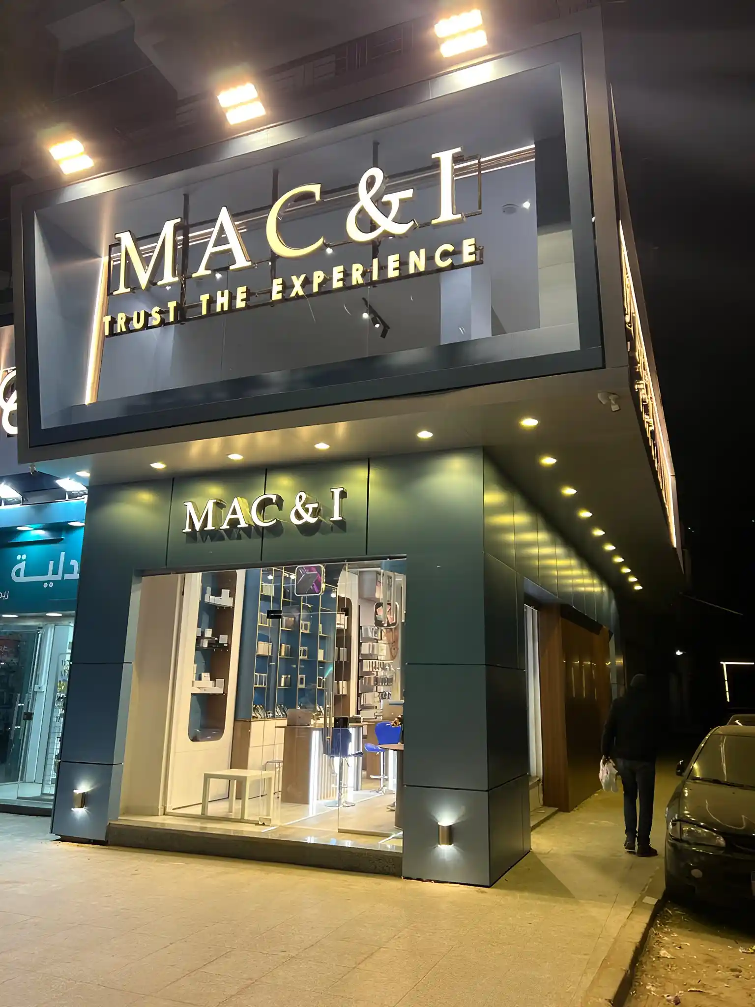 MAC&I